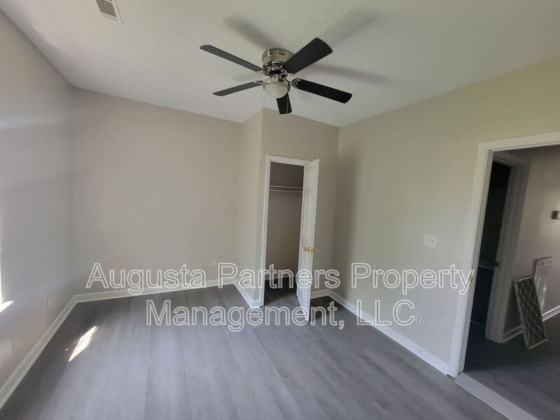 Augusta House: 2015 Grand Blvd