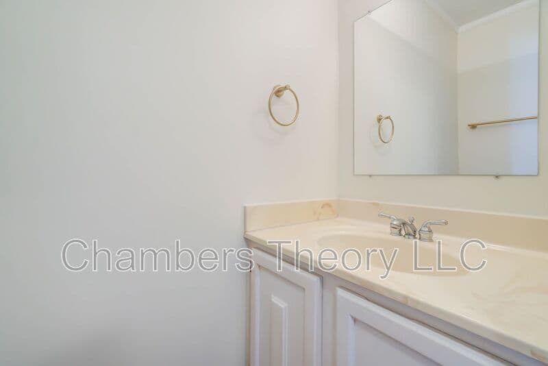 Arlington Condo: 2412 S. Walter Reed Dr