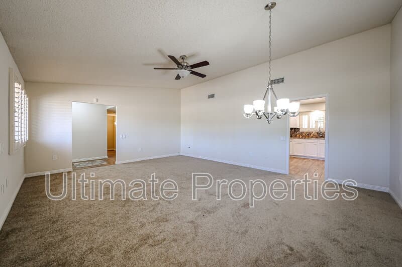 Sun City West House: 13107 West Lyric Drive