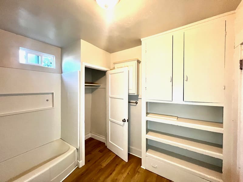 La Jolla Condo: 7449A La Jolla Boulevard