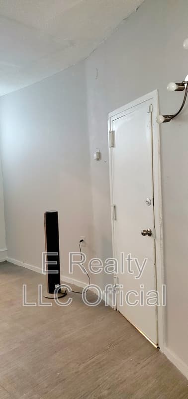 Philadelphia Condo: 5502 West Thompson Street - 1