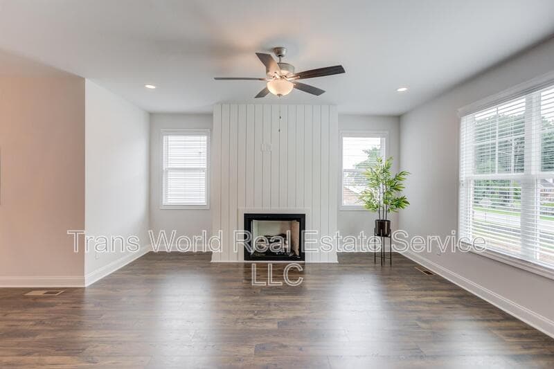 Sugar Hill Townhome: 1290 Ainsworth Alley - 1