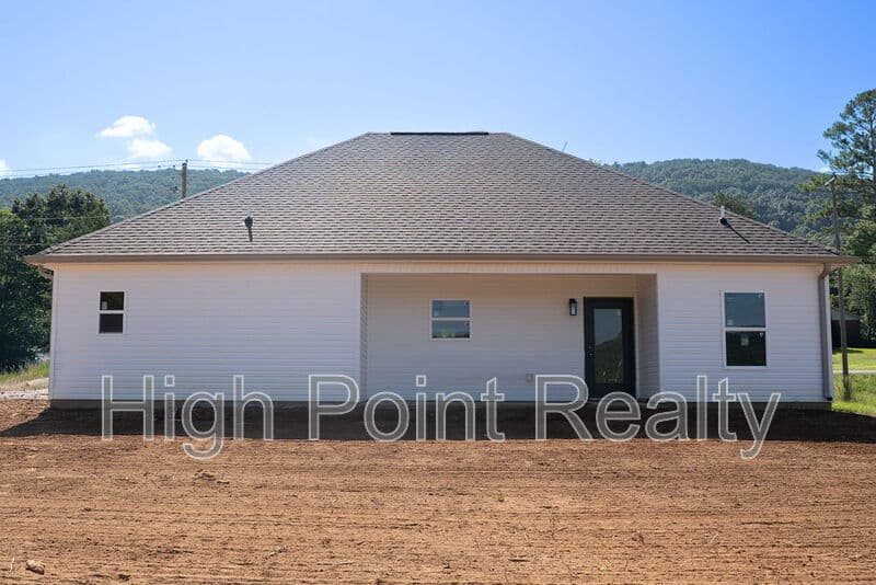 Fort Payne House: 3510 Godfrey Ave NE