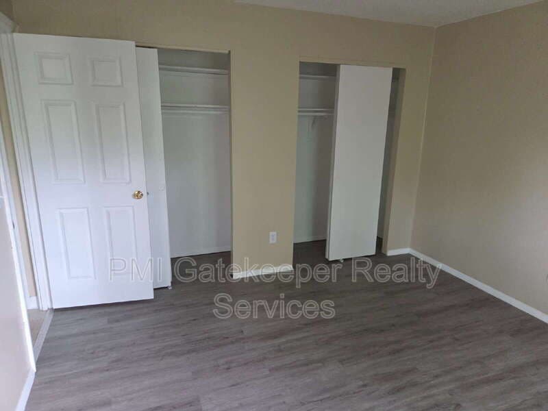 Cincinnati Condo: 2459 Montana Avenue