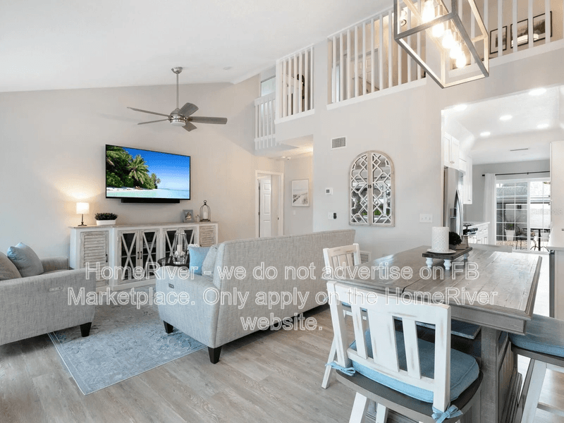 Sarasota Condo: 4422 Winston Ln S