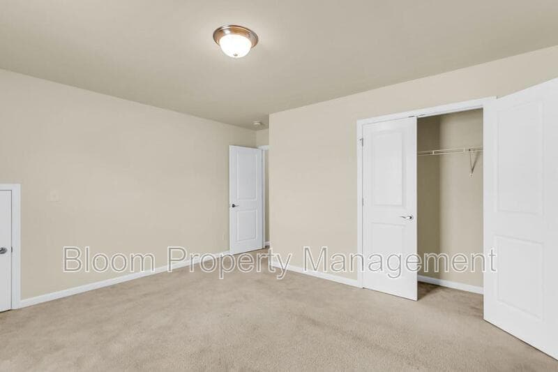 Mount Pleasant House: 2649 Lohr Dr