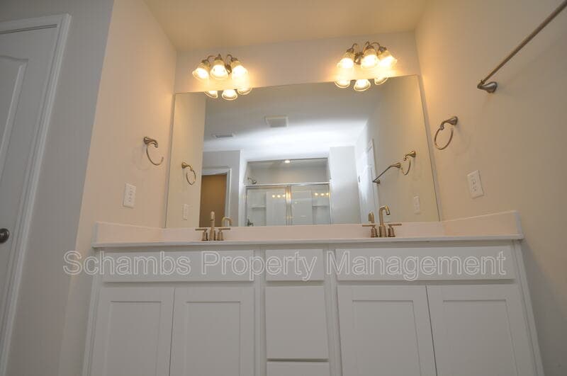 Apex Townhome: 1107 Doe Blossom Ln