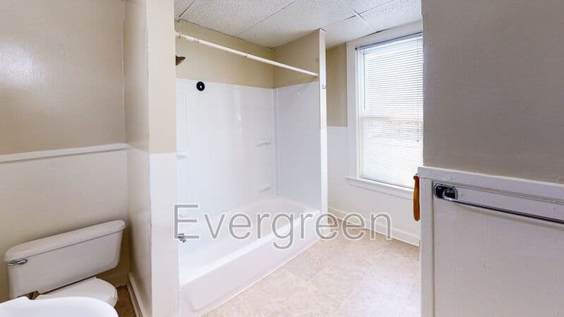 Butler Condo: 336 N Cliff St