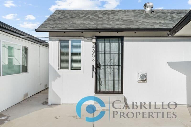 San Diego House: 4853 Mansfield Street