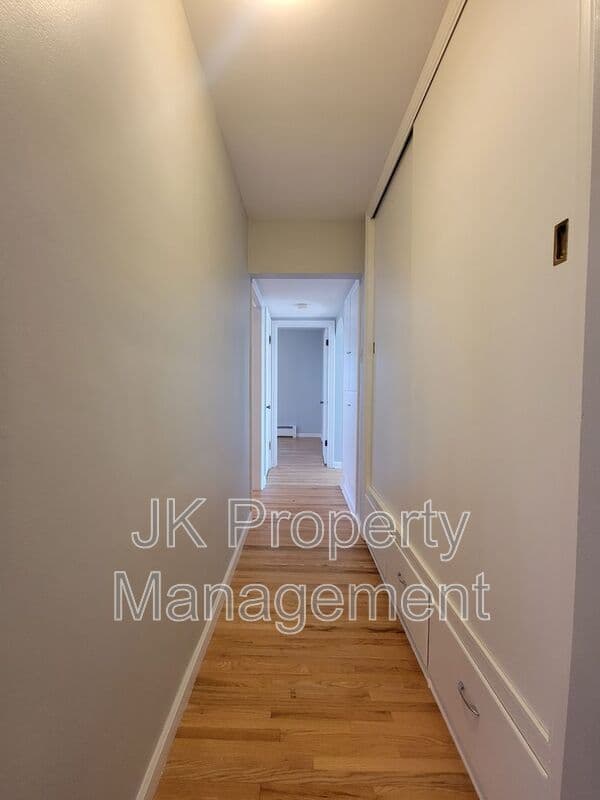 Great Falls House: 2705 6th Ave N