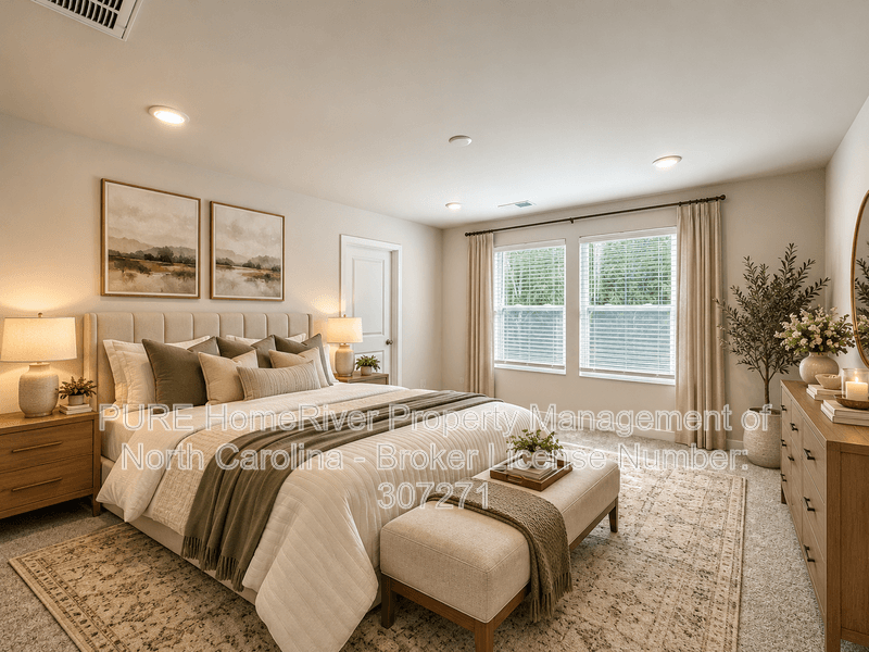 Hickory House: 2948 31st St Ln NE