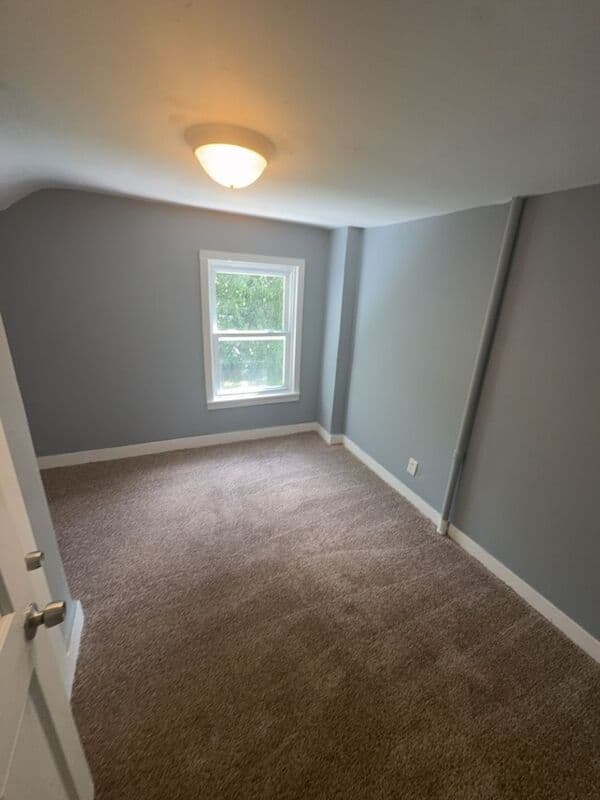 Scranton Townhome: 1404-1412 Sanderson Ave