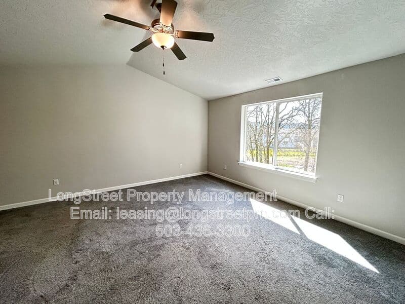 Adair Village House: 7237 SE Berg Dr