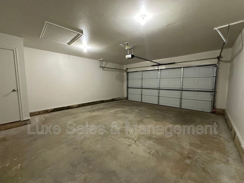 El Reno House: 1501 Pavy Parkway