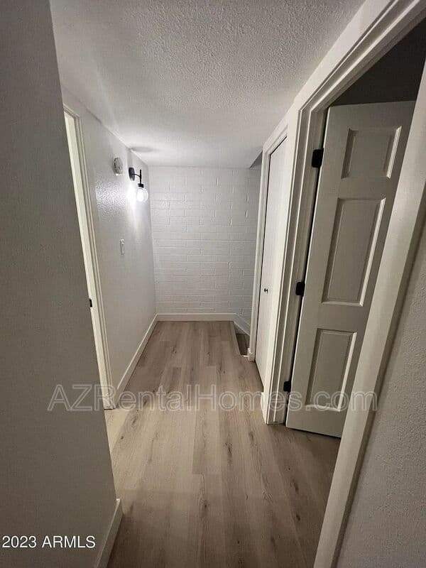 Mesa Townhome: 948 S Alma School Rd