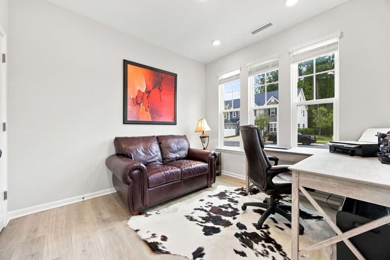 Raleigh House: 7701 Litcham Drive