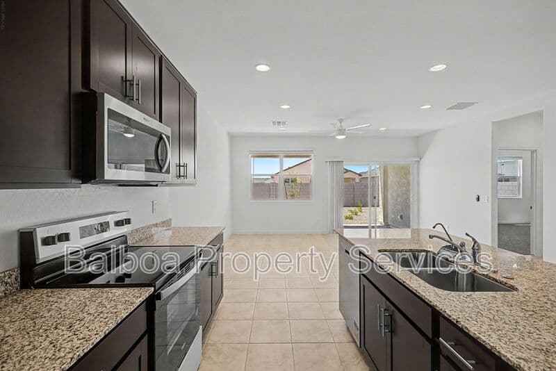 San Tan Valley House: 5457 E Cinder Ln