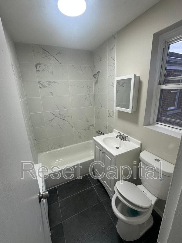 Newark Condo: 44 Irving Street
