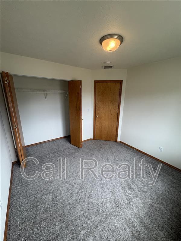 Spokane valley Townhome: 18716 E Augusta