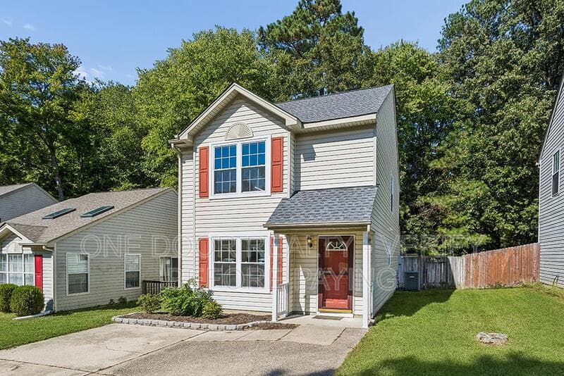 Williamsburg House: 139 Raintree Way
