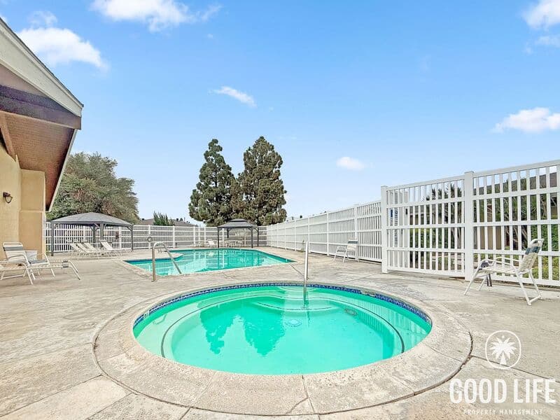 Garden Grove House: 5848 Chapman Ave