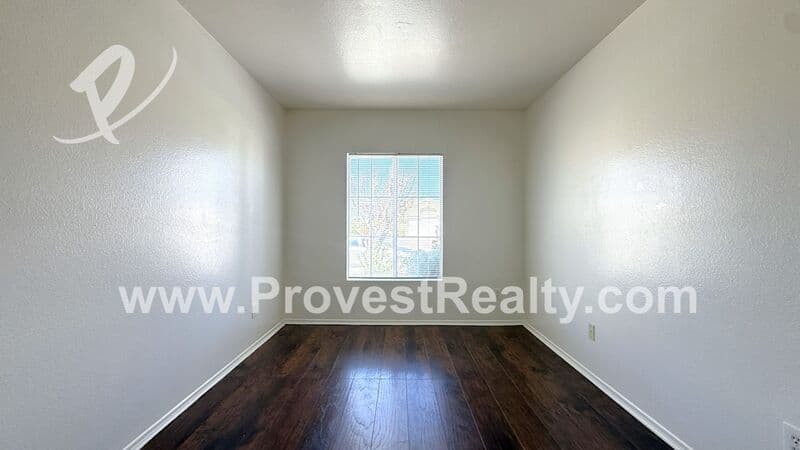 Victorville House: 13591 Monterey Way