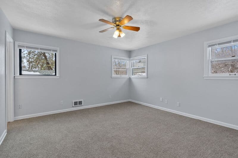 Cheney Condo: 109 West 3rd Street - 1
