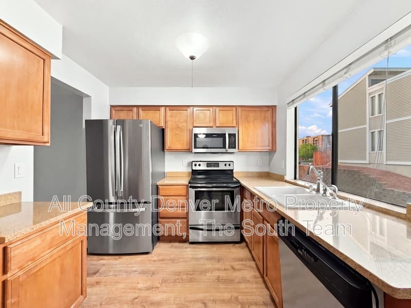 Denver Townhome: 1050 S Monaco St Pkwy