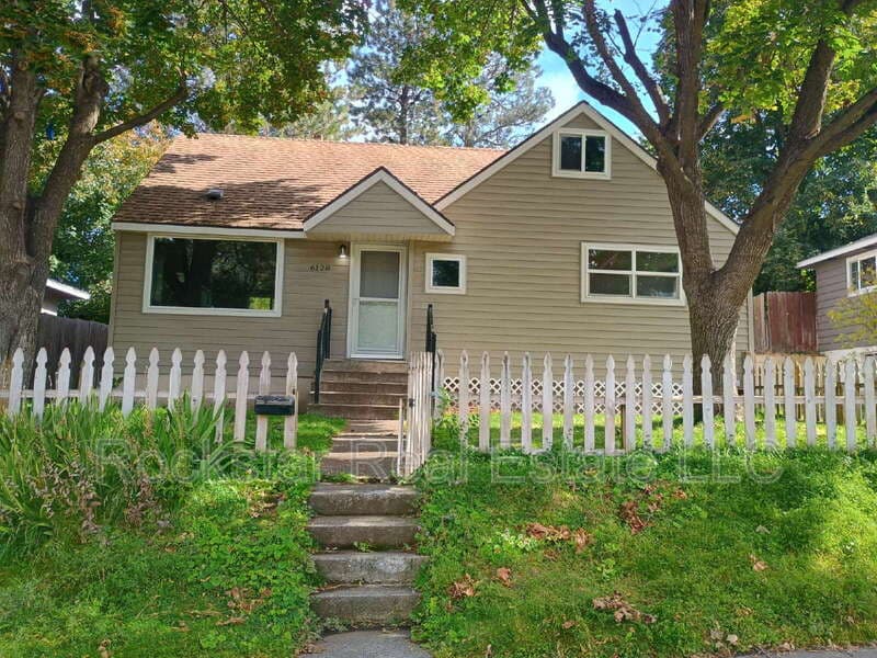 Spokane House: 6128 North Oak Street