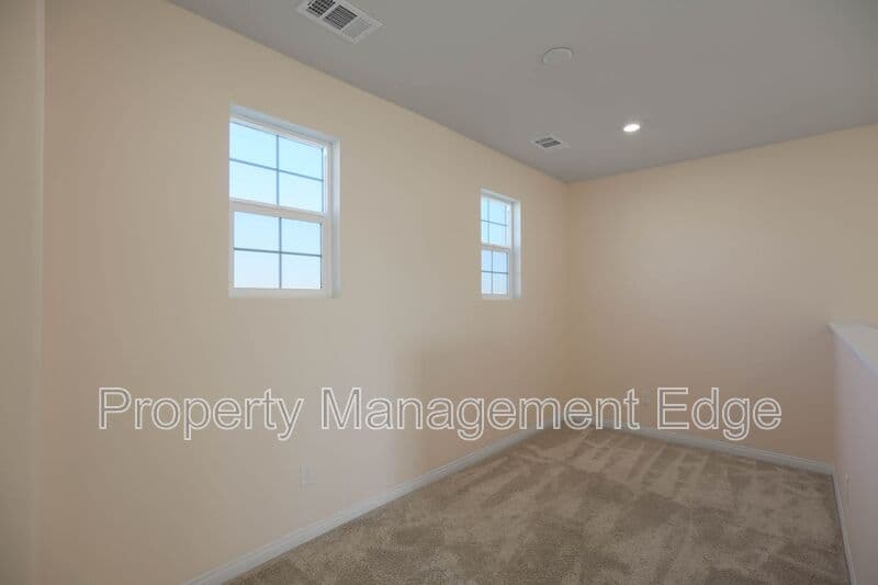 Menifee House: 26562 Brightstone Dr