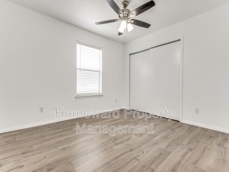 Hurst Condo: 638 Ridgeline Drive
