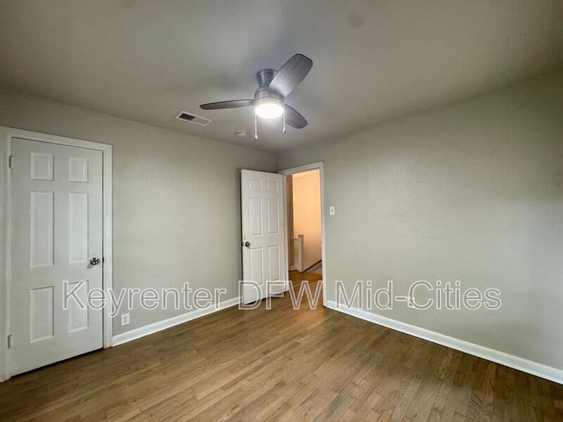 Dallas House: 311 N Oak Cliff Boulevard