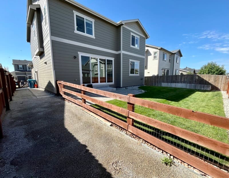 Commerce City House: 18027 E. 99th Ave