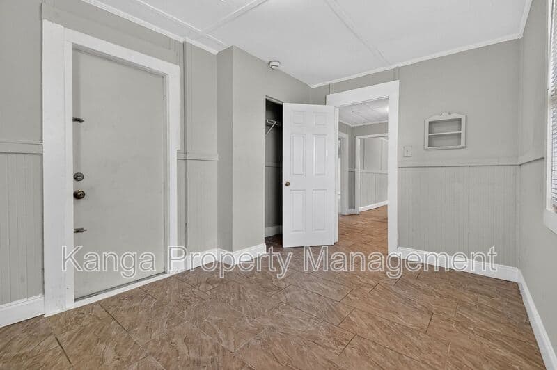 West Palm Beach Condo: 885 7th St