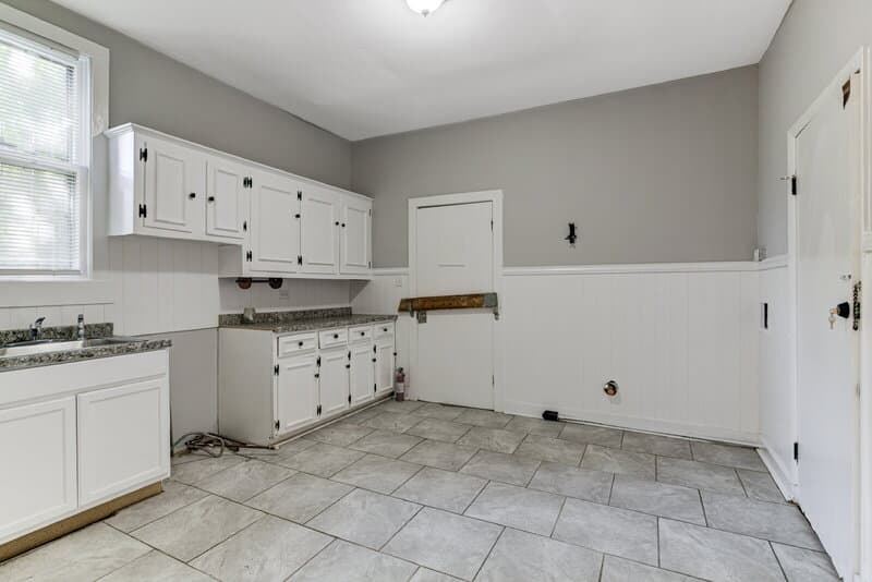Memphis Condo: 1639 Southern Avenue