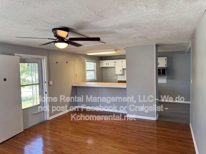Leavenworth House: 1121 Sherman Ave.