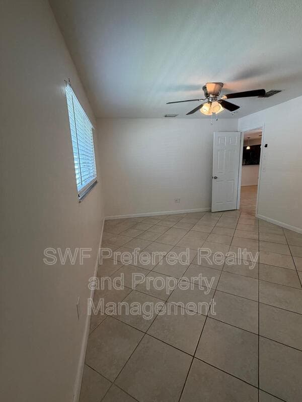 Cape Coral Condo: 1152 Southwest 47th Terrace