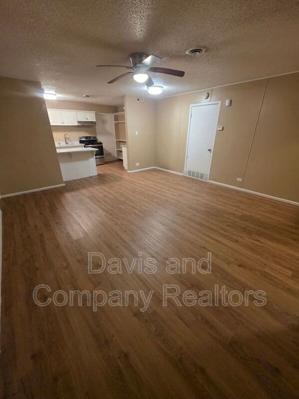 Midland Condo: 3310 Bedford Ave