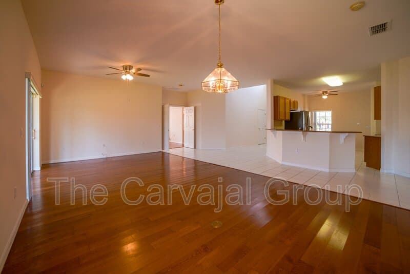 Poinciana House: 1196 Glendora Road North