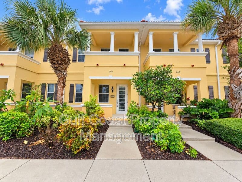 Sarasota House: 3880 82nd Ave Cir East