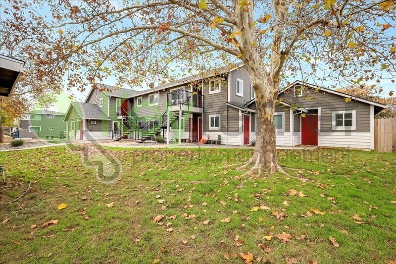 Sacramento House: 5726 Falconer Way