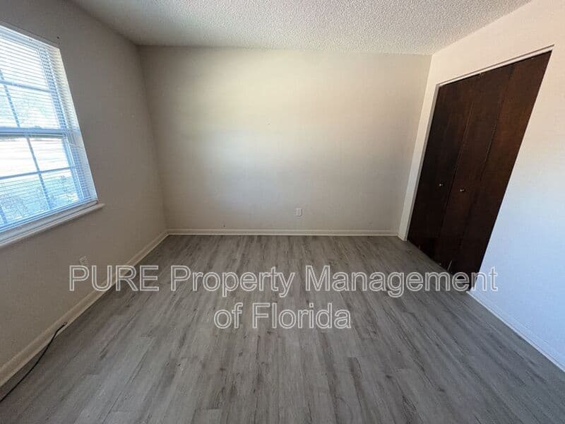 Ocala House: 2040 SE 40th St Rd 1-4