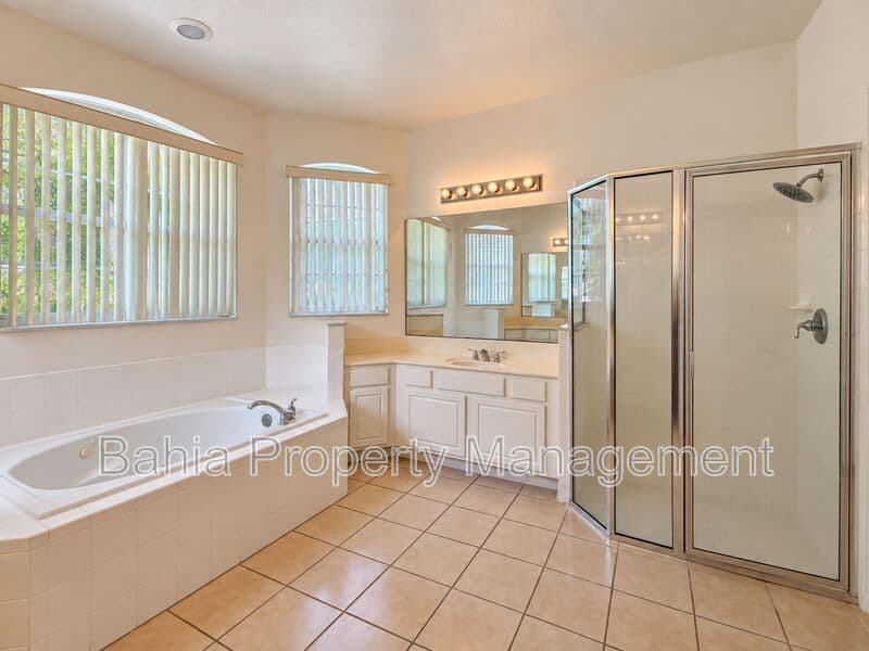 Kissimmee House: 3525 Sunset Isles Blvd
