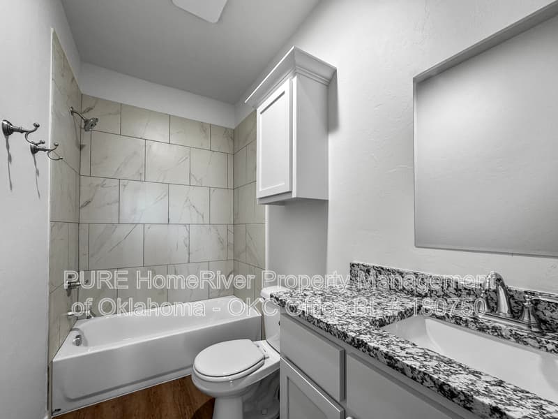 Oklahoma City Condo: 11421 University Dr
