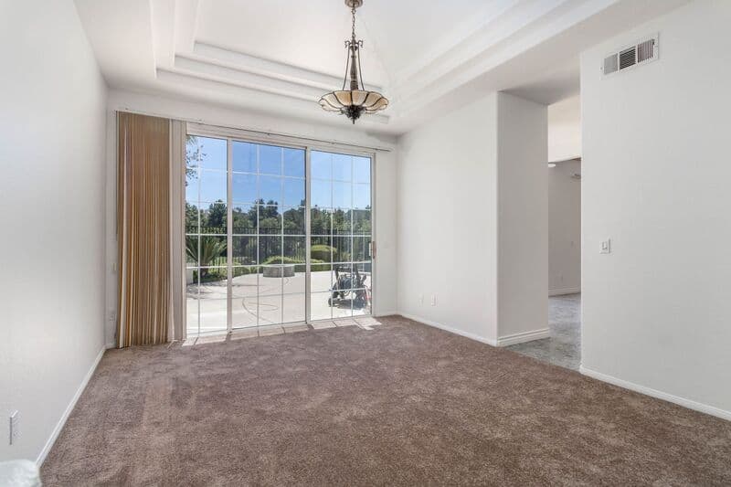 Temecula House: 32579 Valentino Way