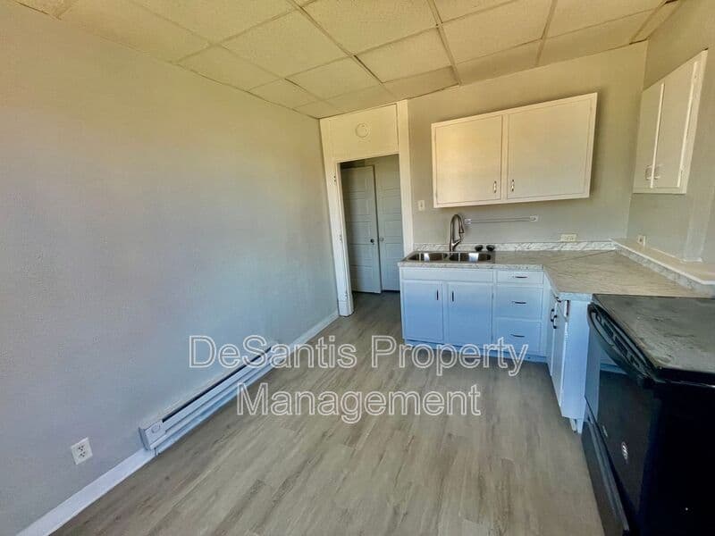 Homestead Condo: 810 Amity Street