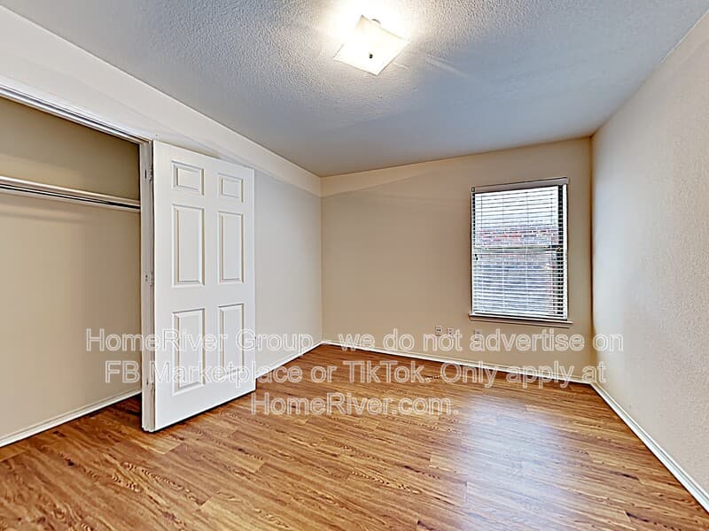 Fort Worth House: 4208 Highgate Rd