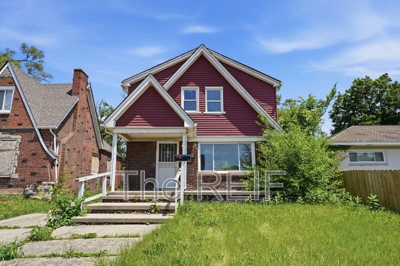 Detroit House: 14732 Woodmont Ave