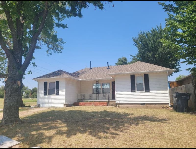 Oklahoma City House: 745 NW 89th St