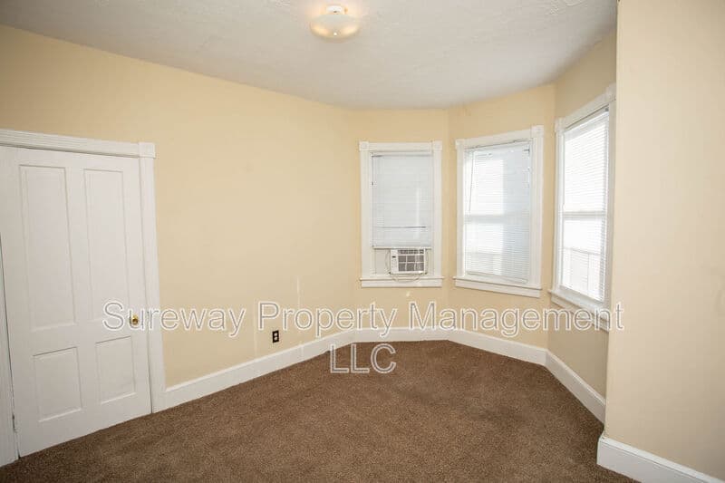 Mount Holly Condo: 224 Rutland Ave